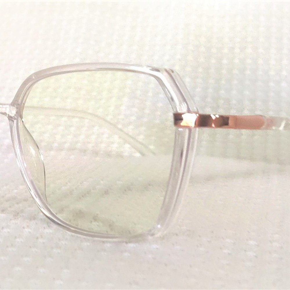 Blue Light Blocking Glasses - Clear Frame W/ Gold/Rose Gold - Boxy - Fashionable